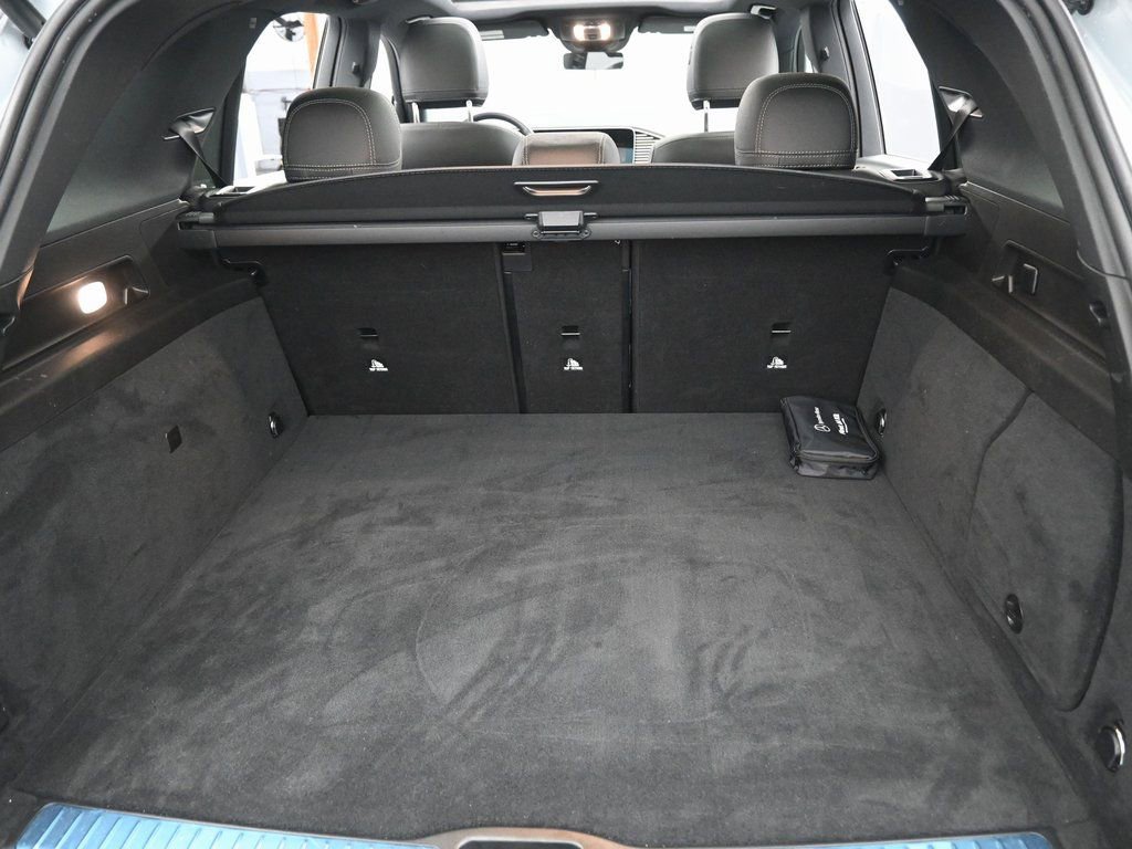 Used 2025 Mercedes-Benz GLE 450e GLE 450e w/ Winter Package image 35