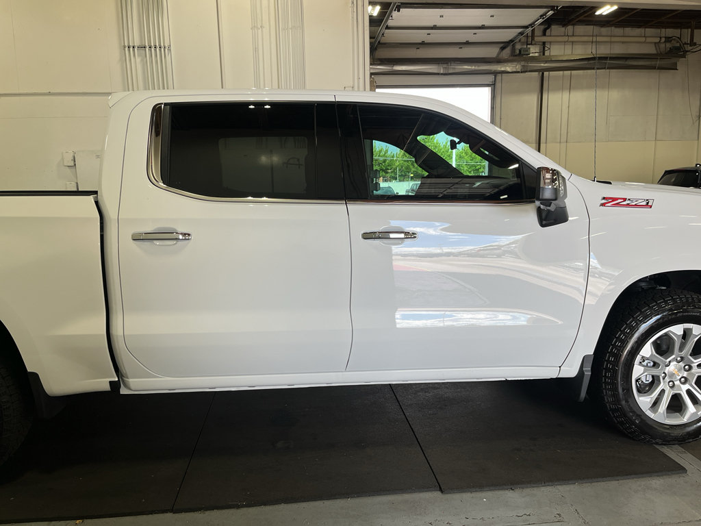 Certified 2026 Chevrolet Silverado 1500 LTZ w/ Technology Package AWD/4WD image 7