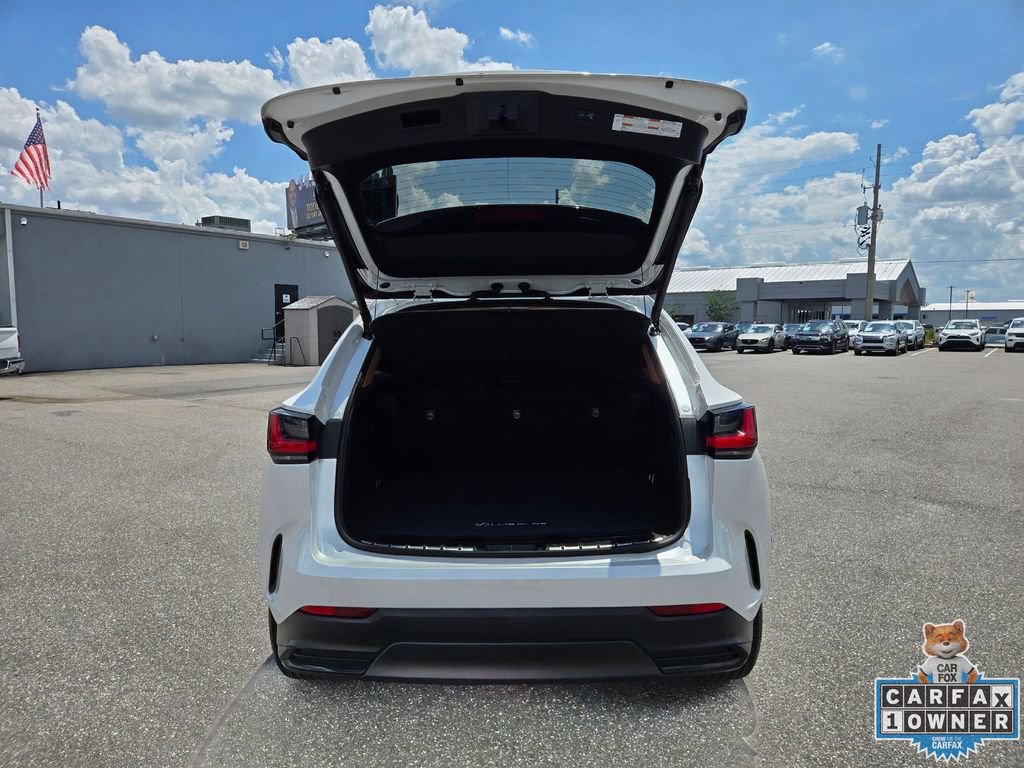 Used 2023 Lexus NX 250 FWD w/ Towing Package (2000 Lbs) image 19