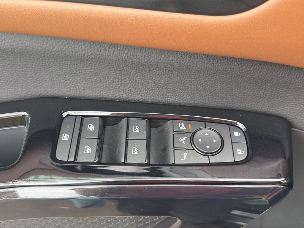 New 2026 Nissan Pathfinder Platinum image 18