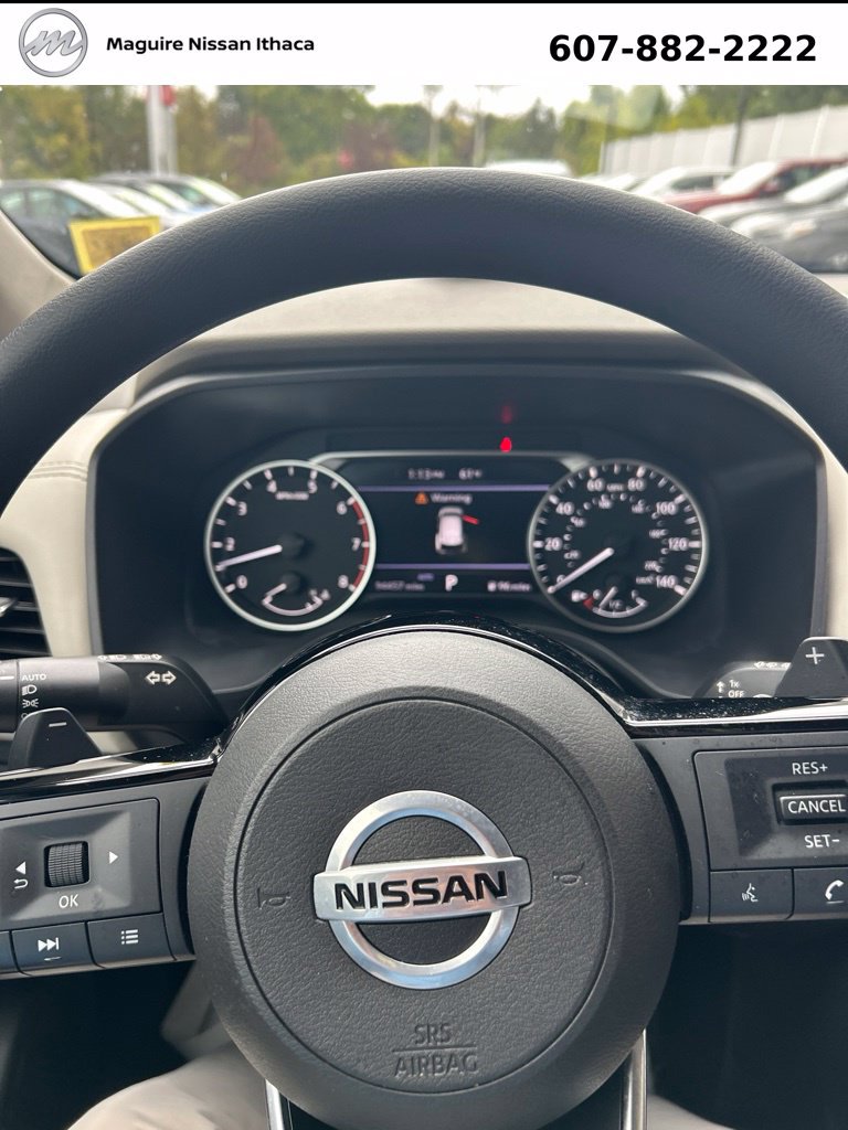 Used 2021 Nissan Rogue SV AWD/4WD image 6