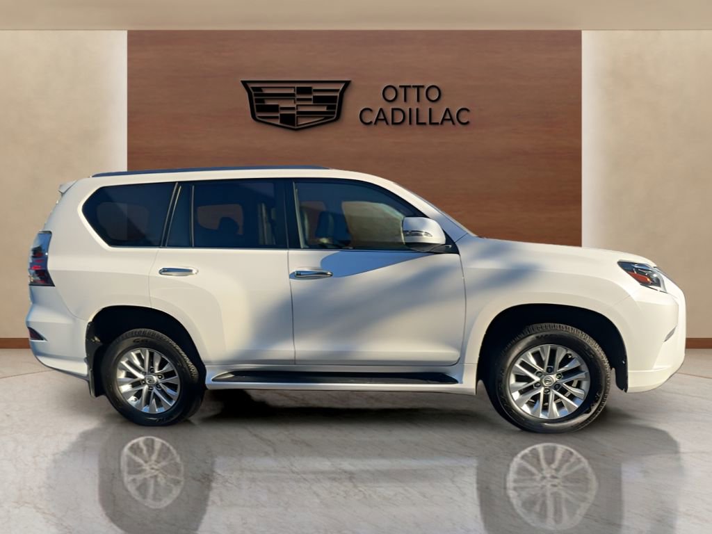 Used 2020 Lexus GX 460 image 6