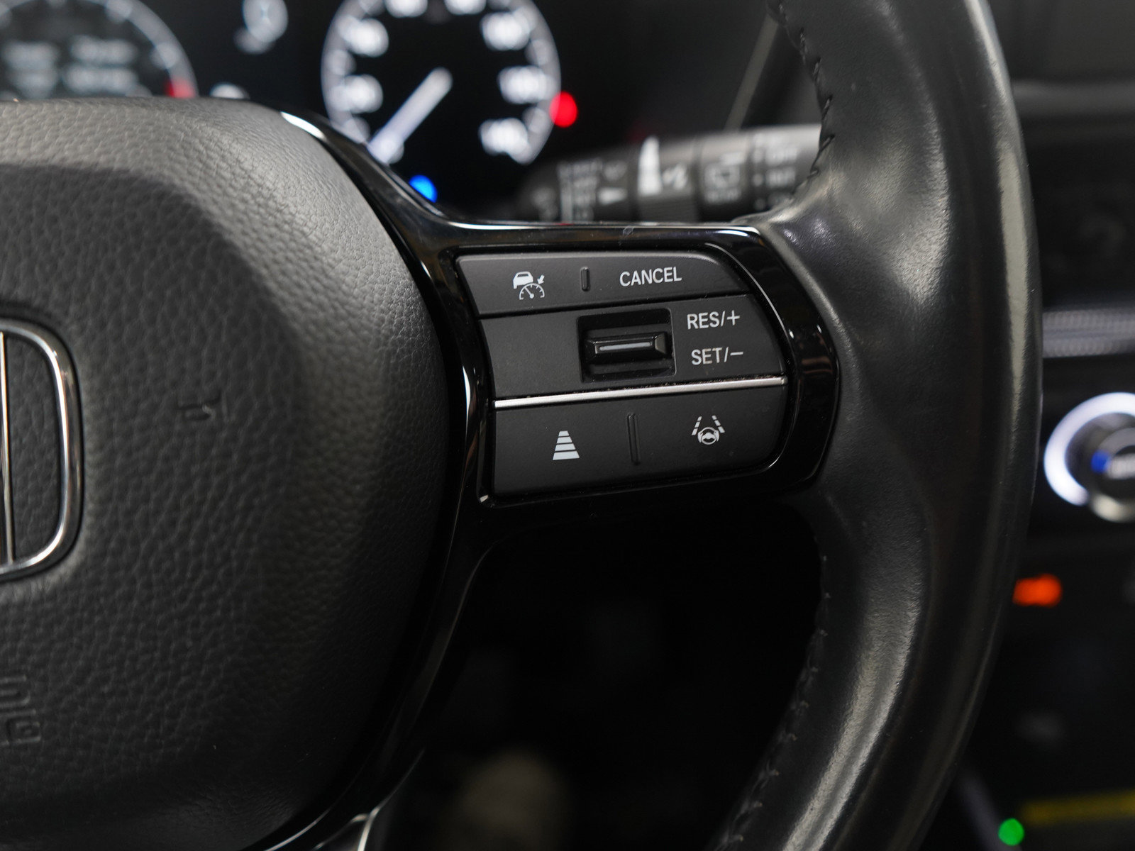 Used 2023 Honda CR-V EX-L image 26