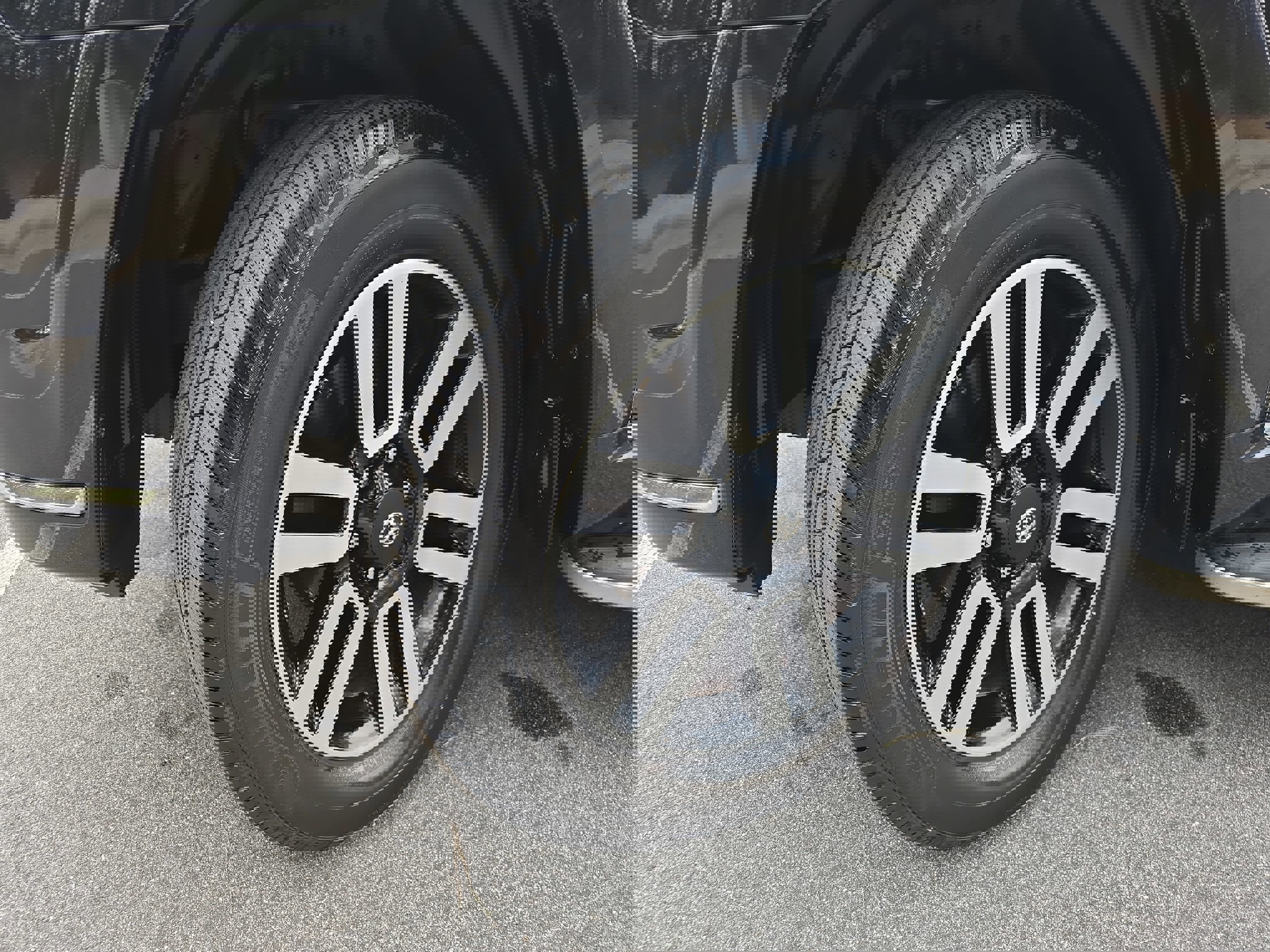 Used 2017 Toyota 4Runner Limited image 35