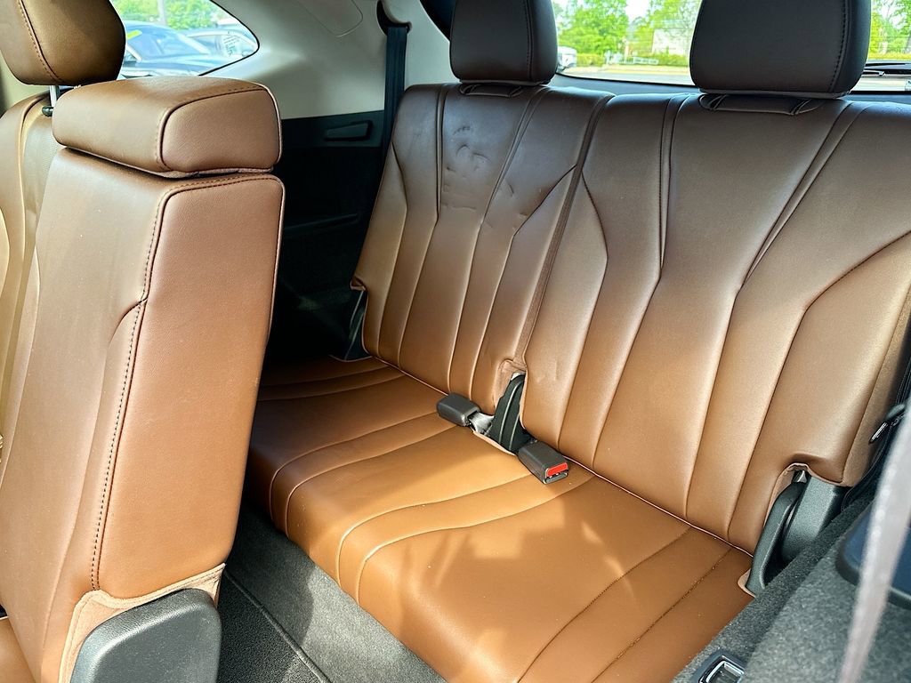 Used 2022 Acura MDX FWD w/ Technology Package image 28