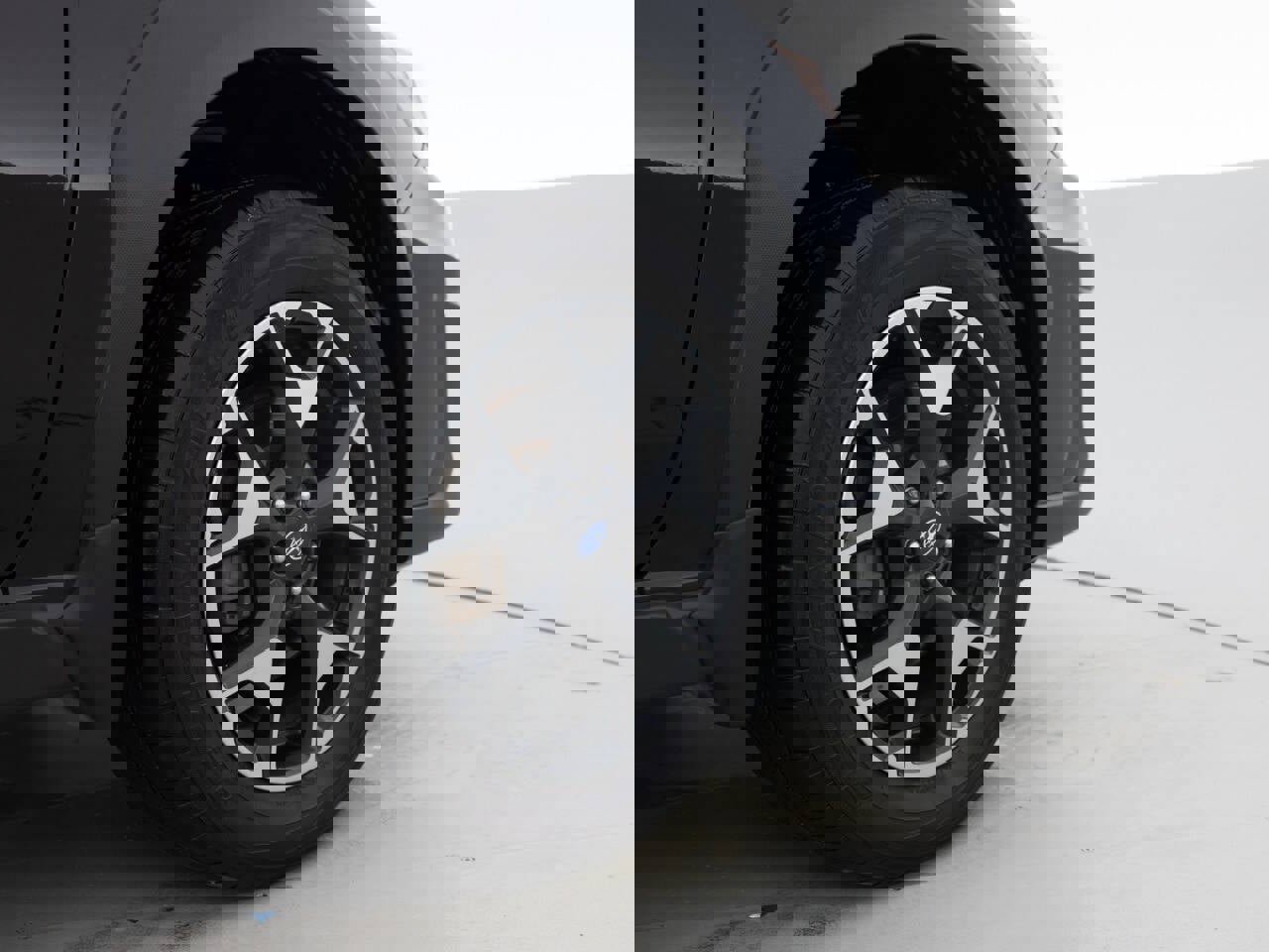 Used 2019 Subaru Crosstrek 2.0i Premium w/ Eyesight System image 18