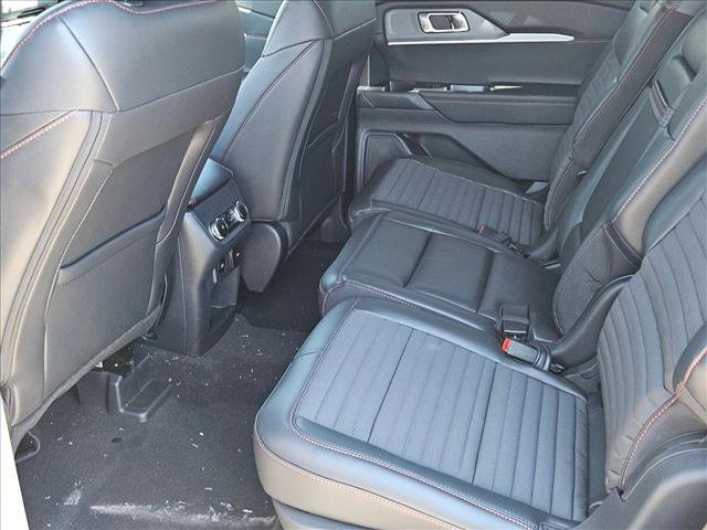 New 2025 Ford Explorer ST-Line image 16