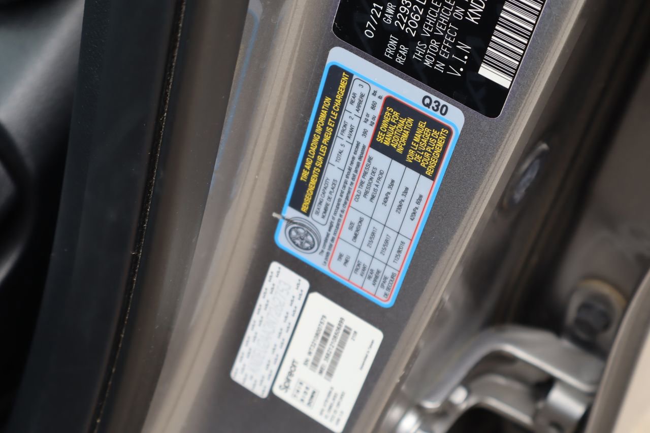 Used 2022 Kia Seltos S FWD image 27