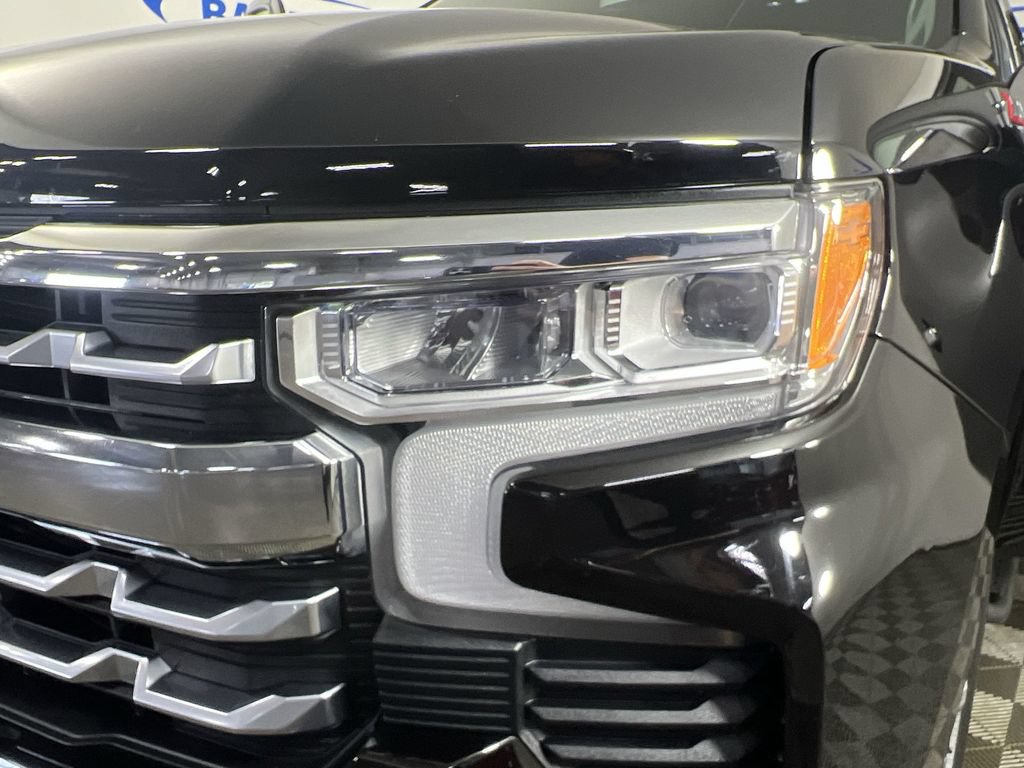 Certified 2023 Chevrolet Silverado 1500 LTZ AWD/4WD image 35