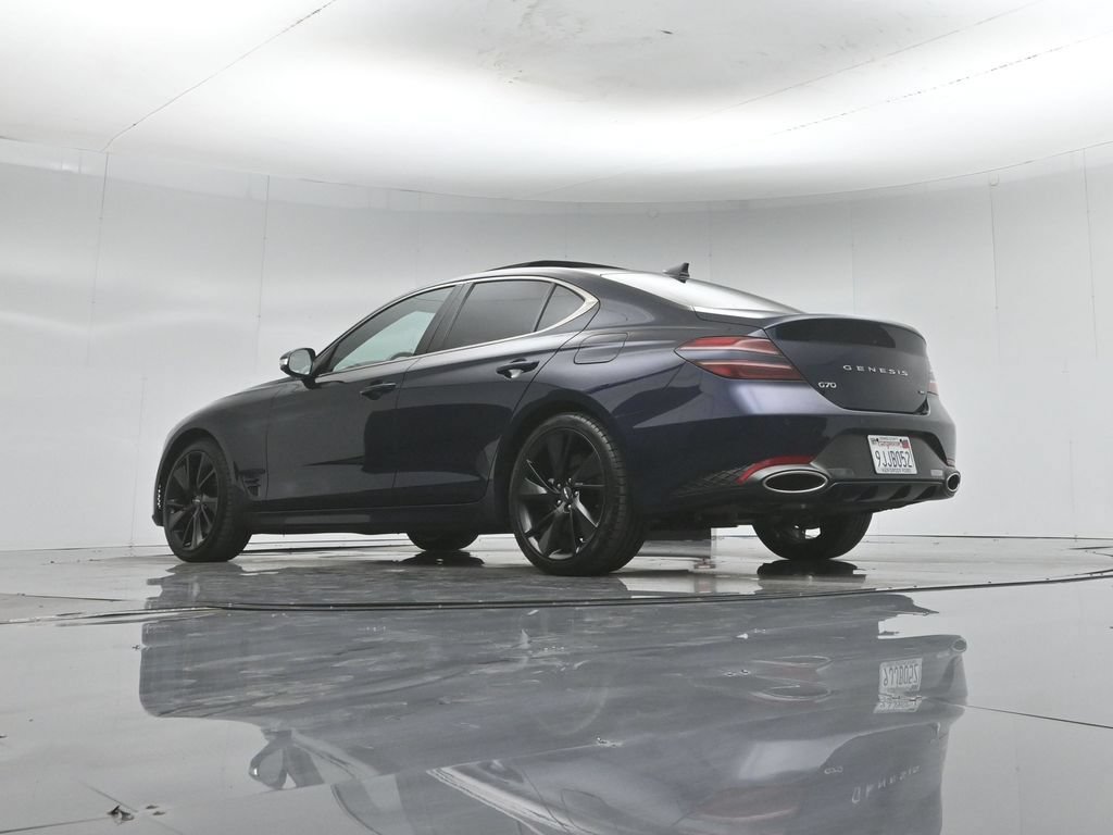 Used 2023 Genesis G70 3.3T w/ Sport Advanced Package RWD image 4
