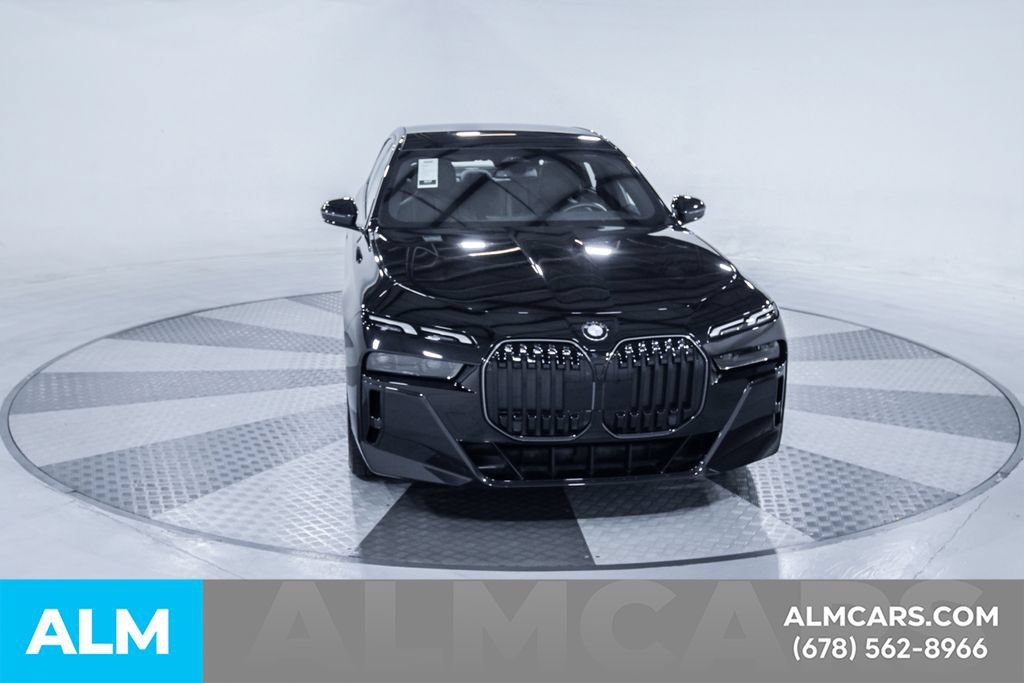 Used 2026 BMW 740i w/ Premium Package RWD image 15