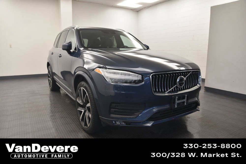 Used 2022 Volvo XC90 T6 Momentum w/ Advanced Package