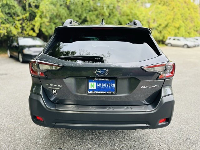 Used 2025 Subaru Outback Premium image 7