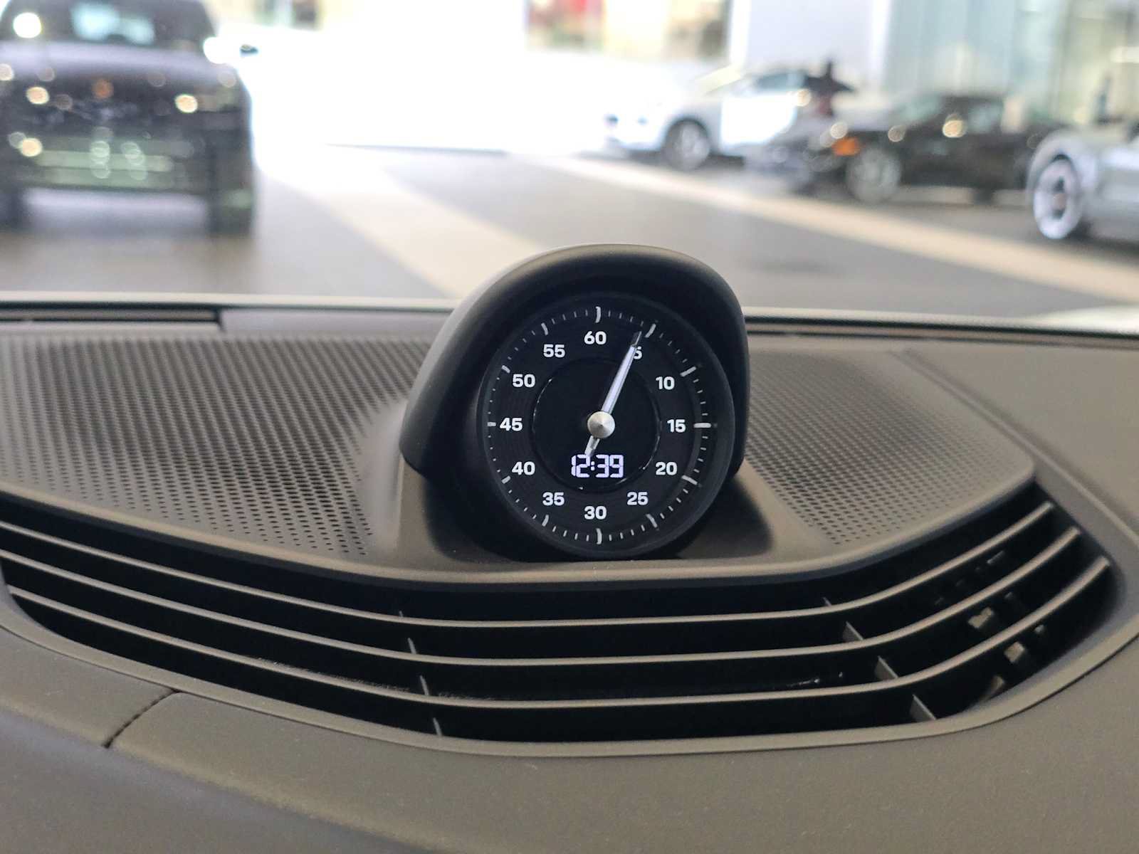New 2026 Porsche Taycan AWD/4WD image 28