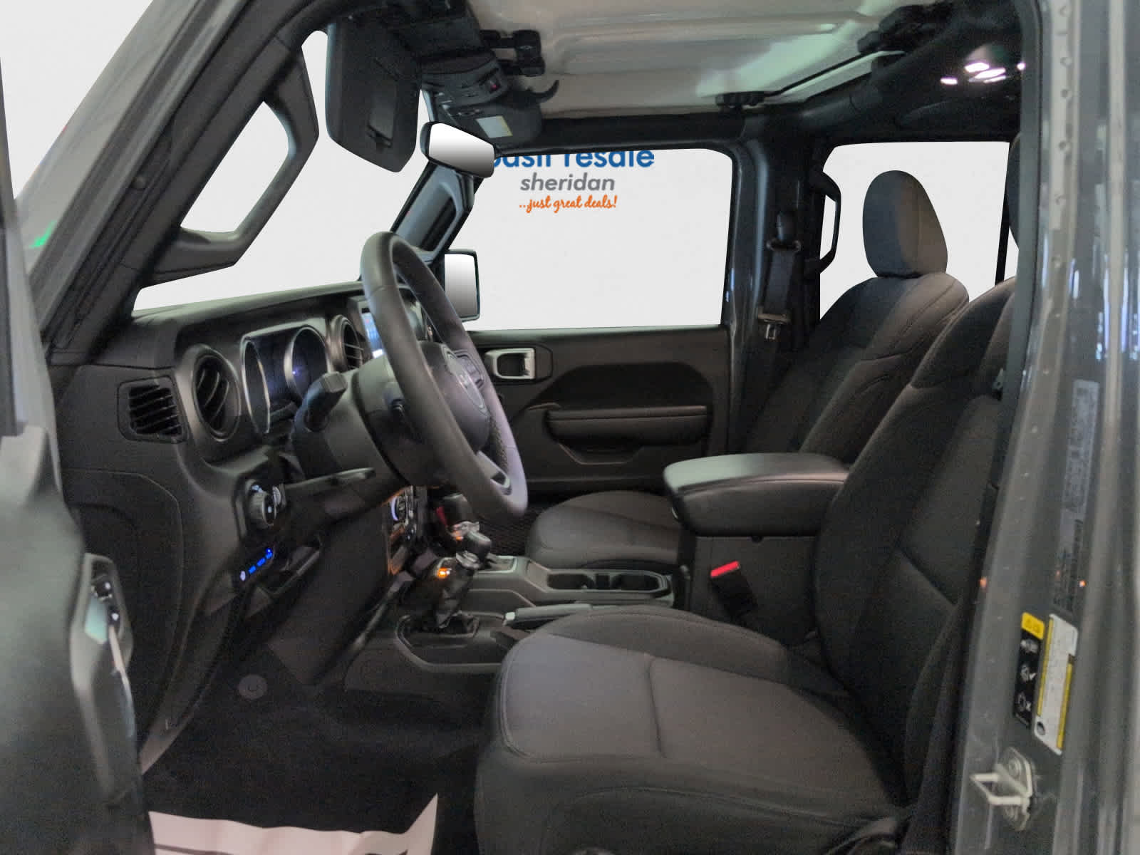 Used 2023 Jeep Wrangler Unlimited image 10