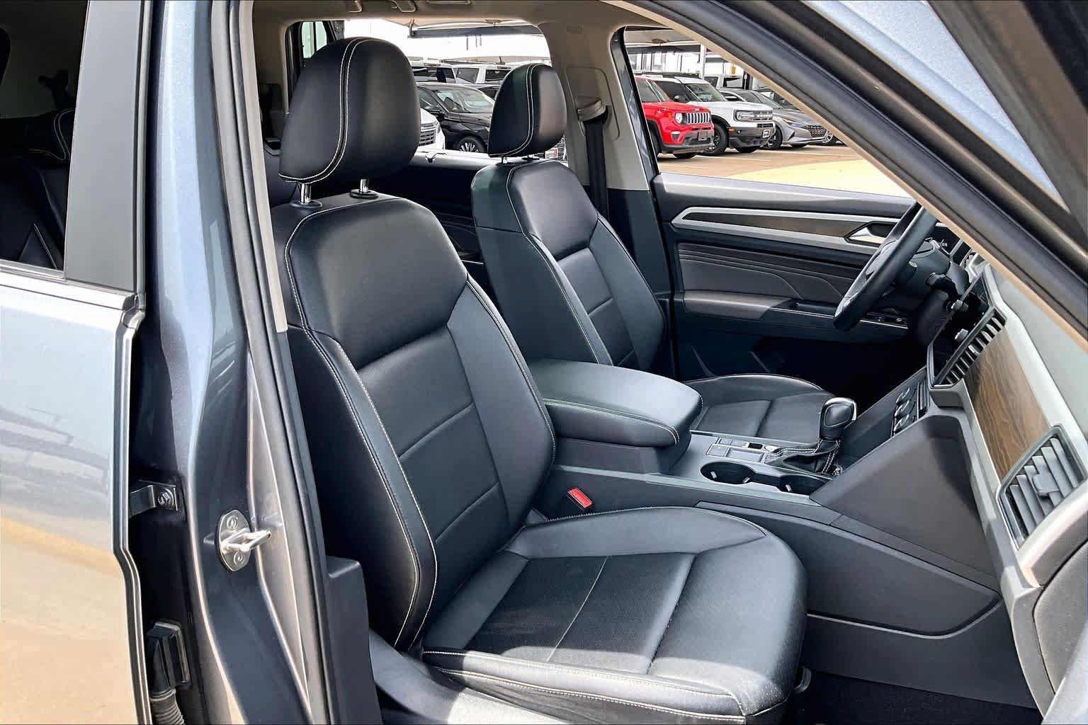 Used 2021 Volkswagen Atlas SE FWD image 9