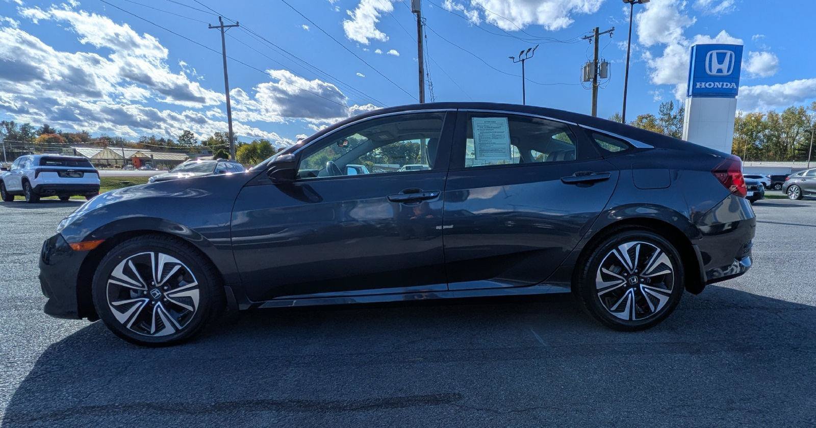 Used 2018 Honda Civic EX-T image 5