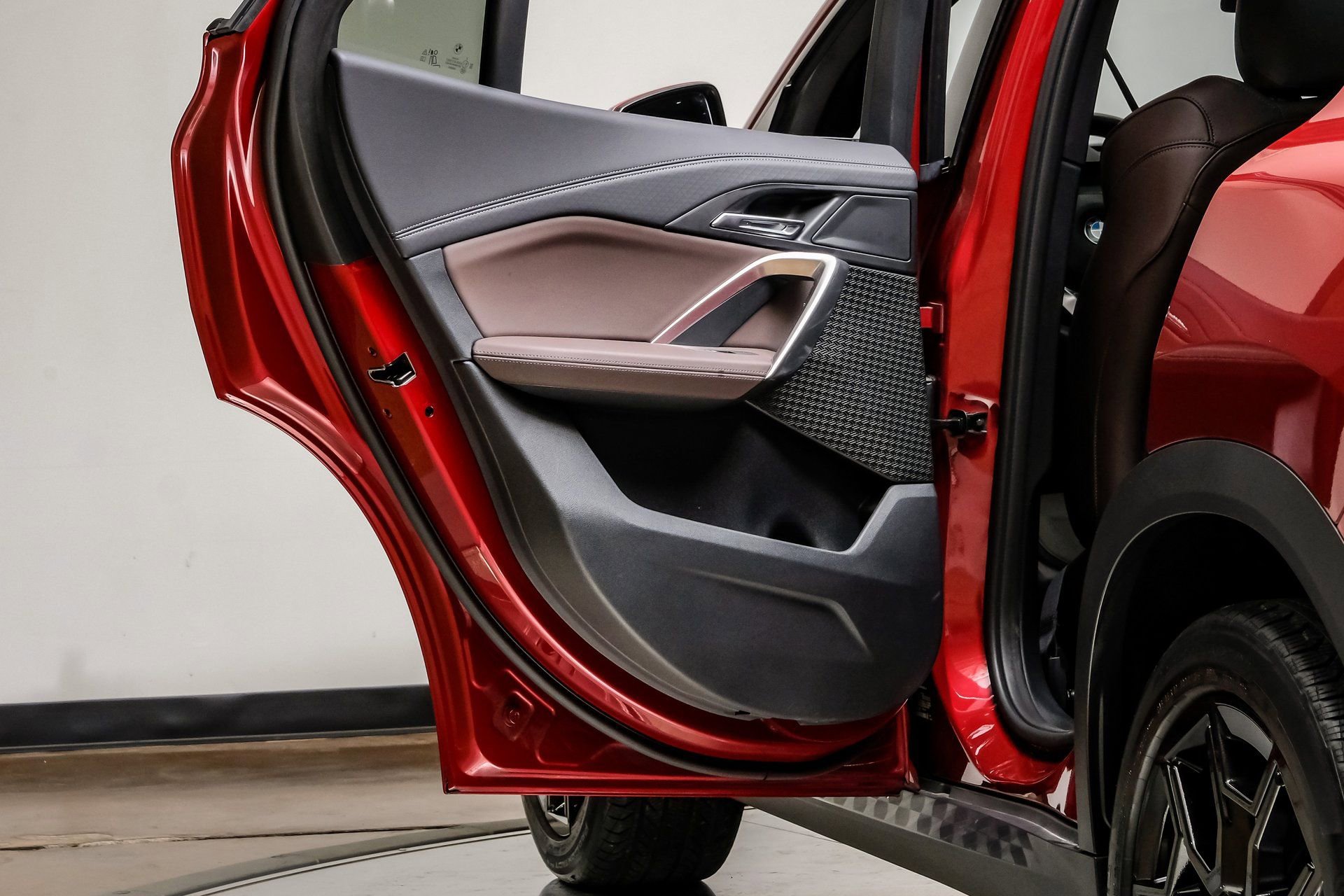 Used 2024 BMW X2 xDrive28i image 45