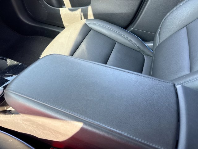 Used 2024 Buick Envista Sport Touring w/ Convenience I Package FWD image 20