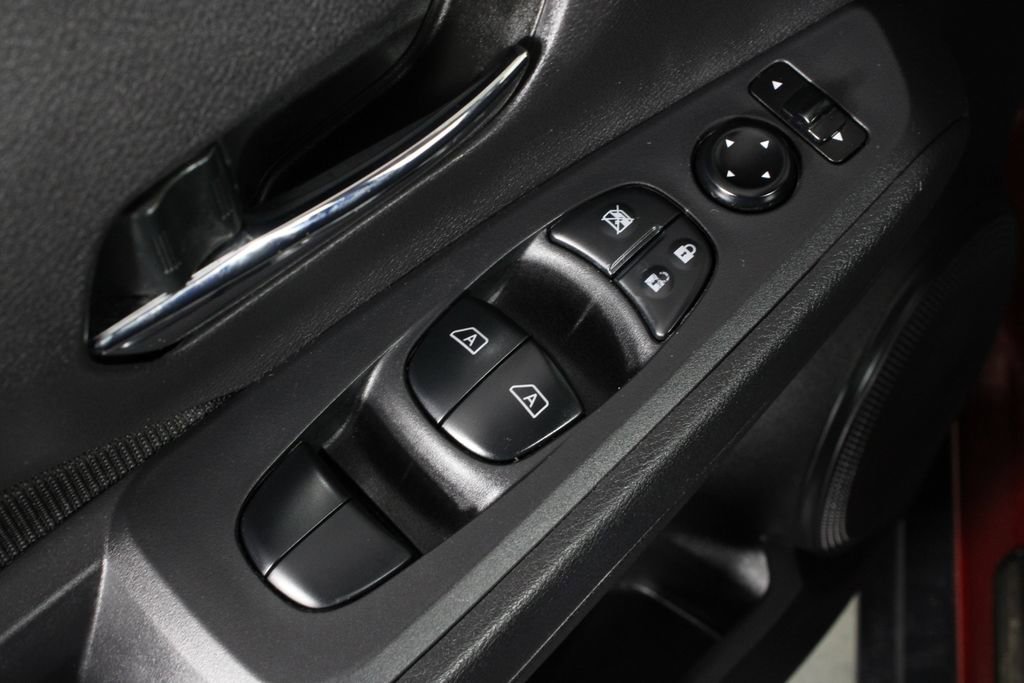 Certified 2024 Nissan Kicks SV FWD image 22