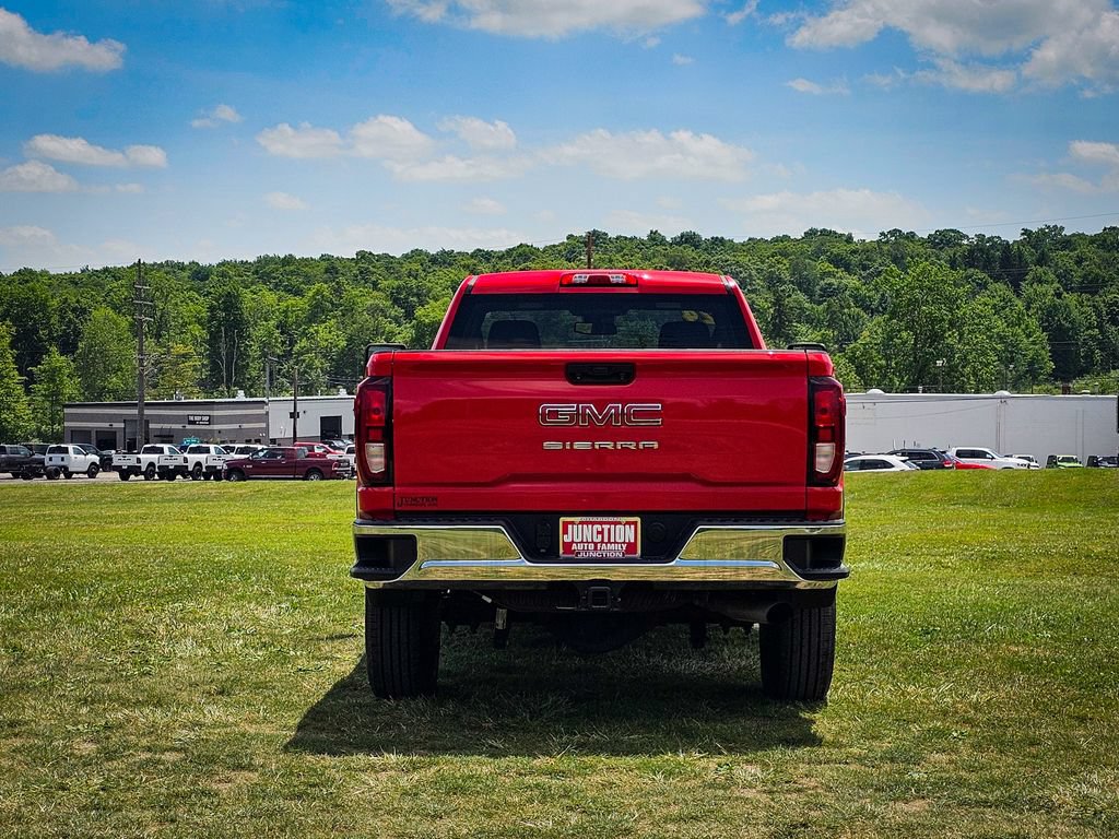 Used 2024 GMC Sierra 3500 Pro w/ Convenience Package AWD/4WD image 4