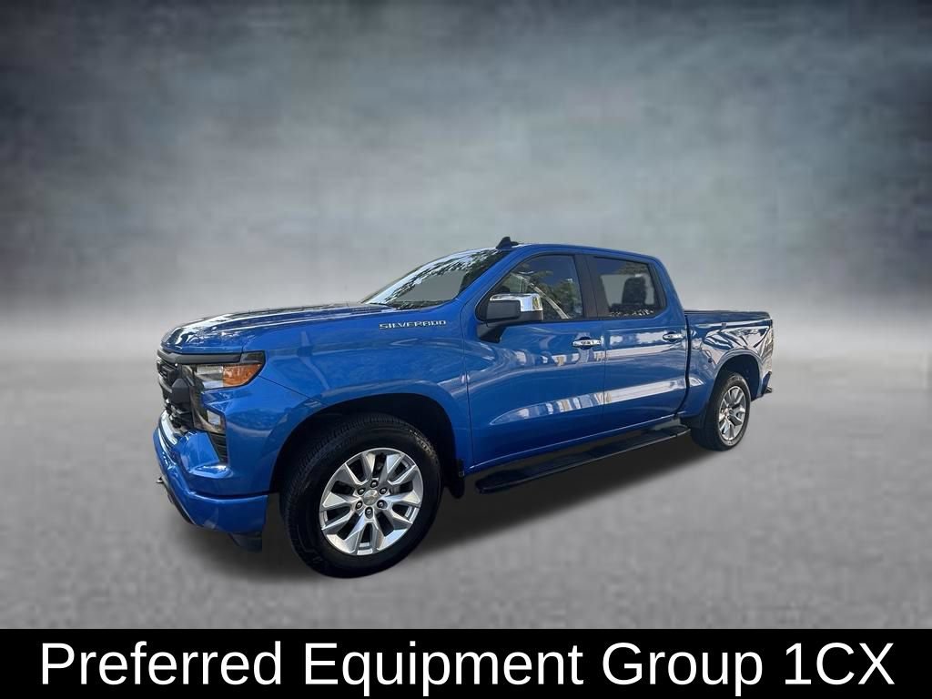 Used 2025 Chevrolet Silverado 1500 Custom RWD image 3