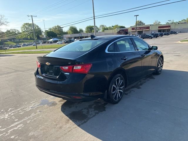 Used 2018 Chevrolet Malibu LT FWD image 9