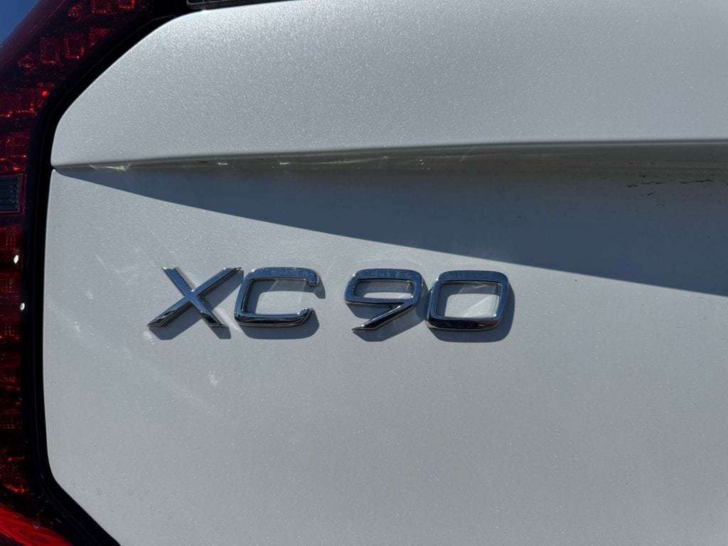 New 2026 Volvo XC90 B6 Ultra w/ Protection Package AWD/4WD image 9