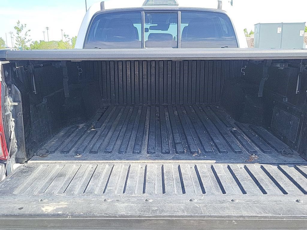 Used 2019 Toyota Tacoma SR AWD/4WD image 29