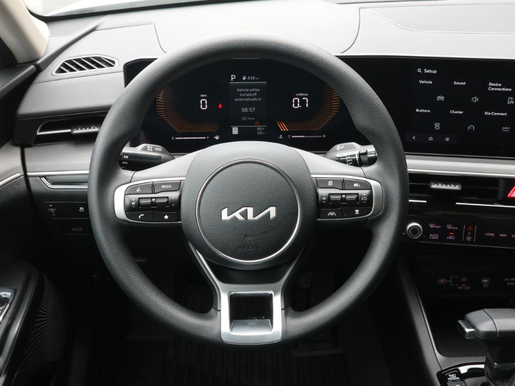 New 2025 Kia K5 LXS image 7