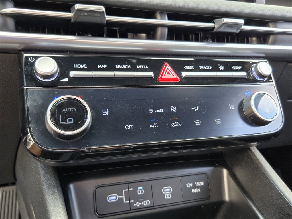 Used 2025 Hyundai Santa Cruz SEL image 20