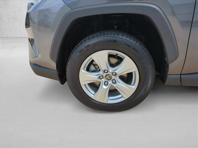 Certified 2021 Toyota RAV4 XLE FWD image 23