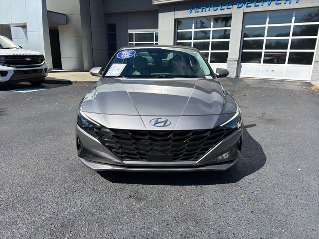 Used 2021 Hyundai Elantra Limited w/ Cargo Package image 3