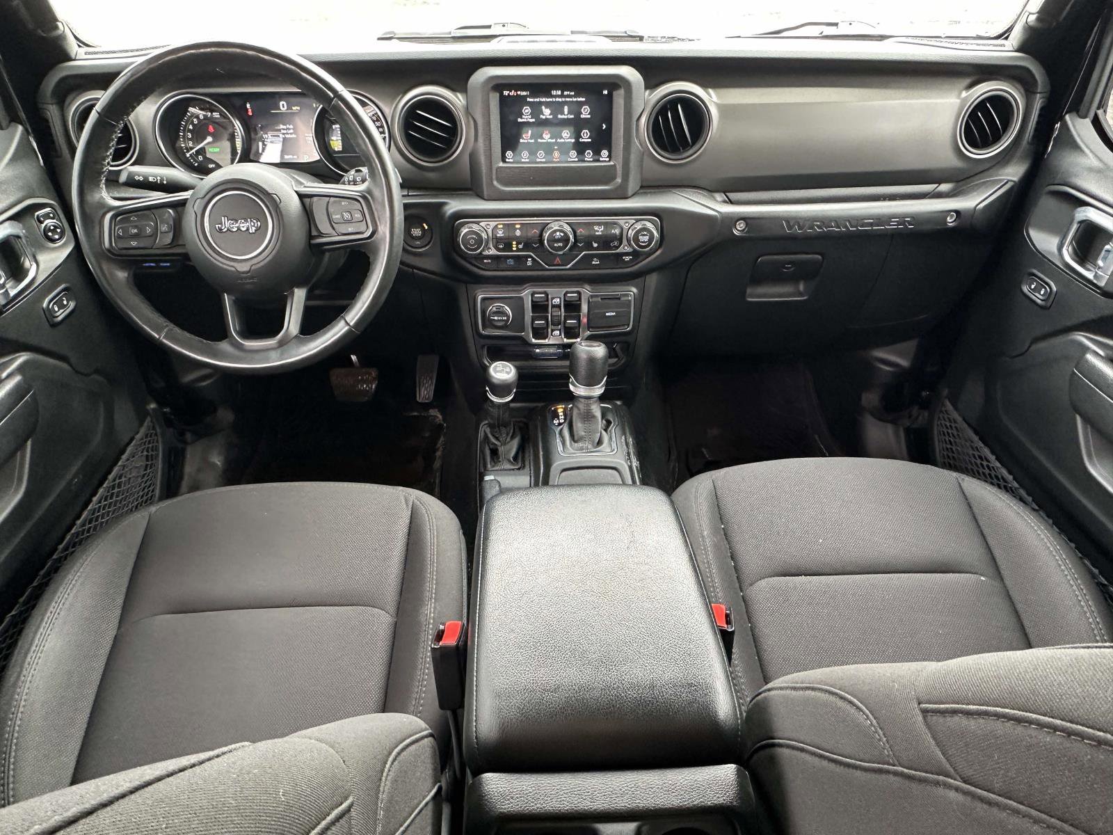 Used 2023 Jeep Wrangler Unlimited w/ Cold Weather Group image 14