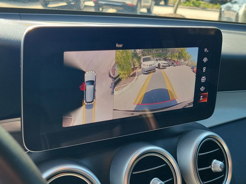Used 2022 Mercedes-Benz GLC 300 image 34
