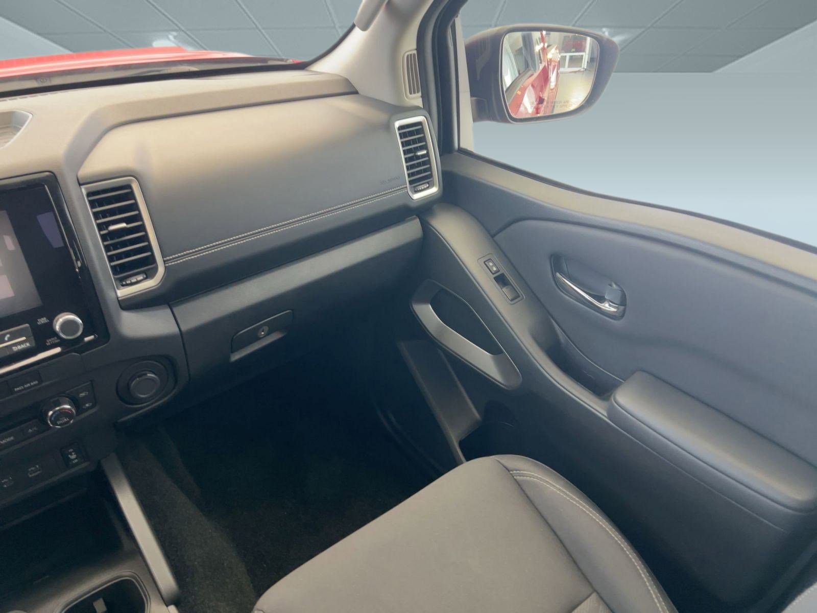 Used 2023 Nissan Frontier SV w/ SV Convenience Package image 24