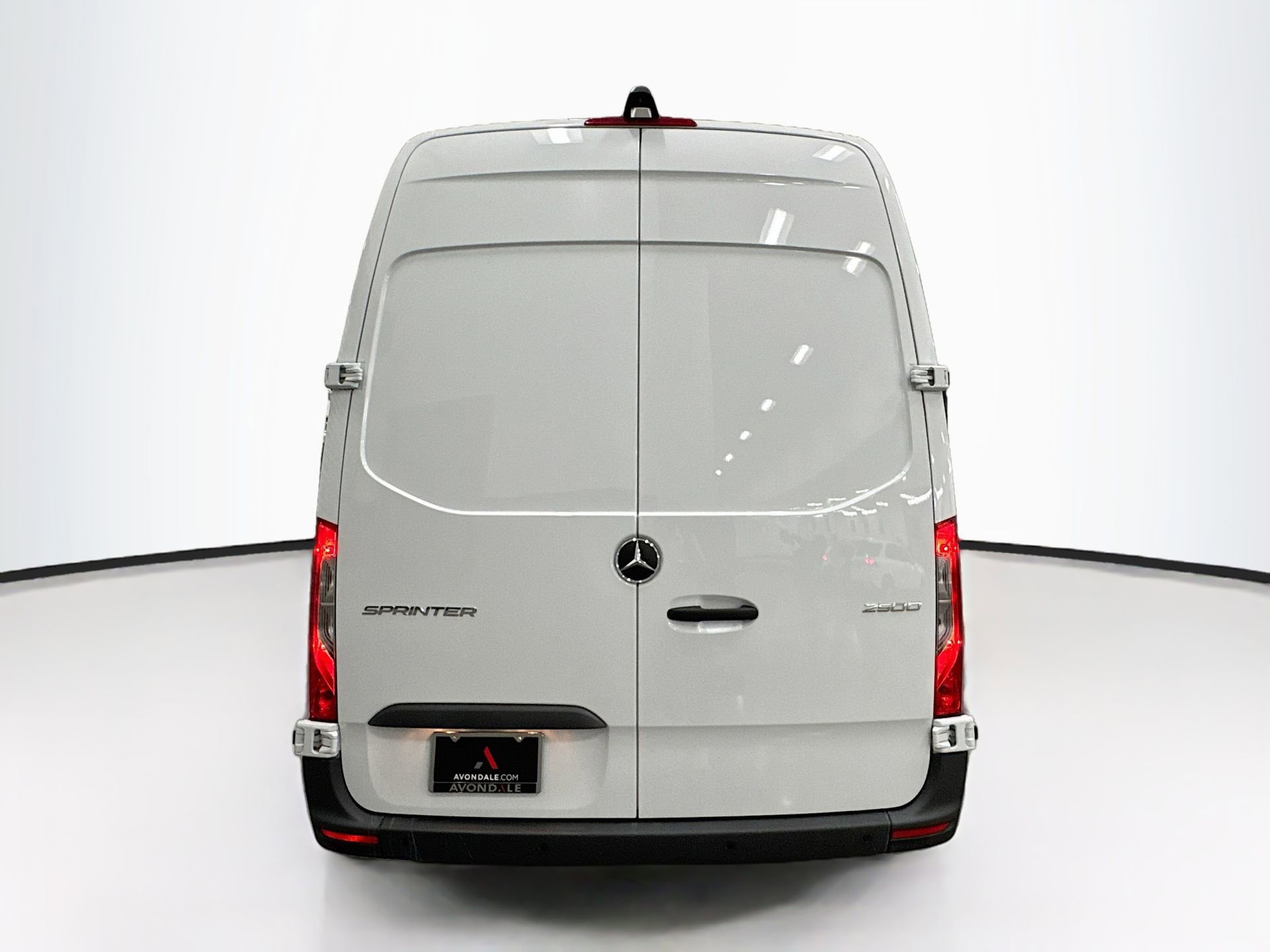 Used 2025 Mercedes-Benz Sprinter 2500 image 7