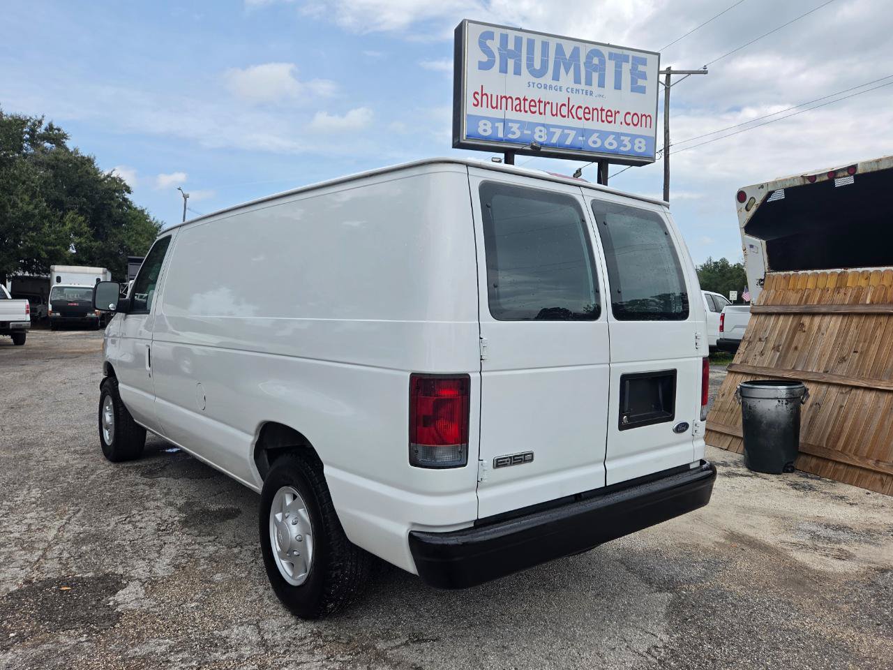 Used 2007 Ford E-150 and Econoline 150 RWD image 6