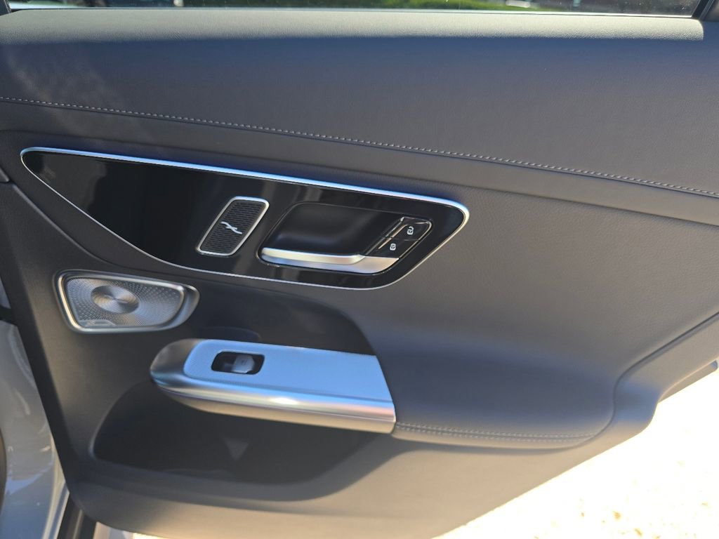 New 2026 Mercedes-Benz GLC 300 4MATIC image 24