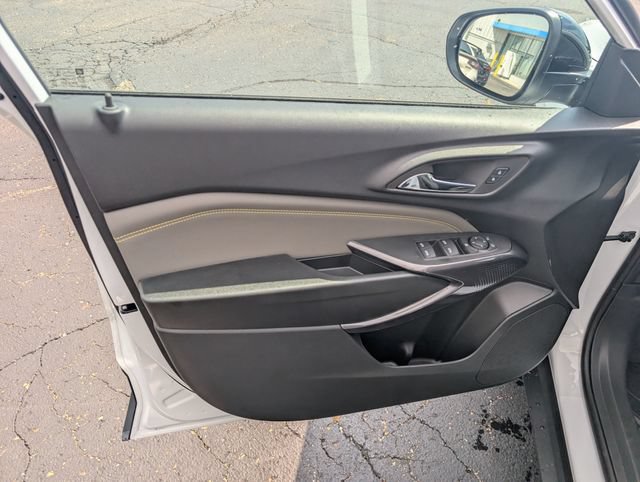 New 2026 Chevrolet Trax ACTIV w/ Sunroof Package FWD image 11