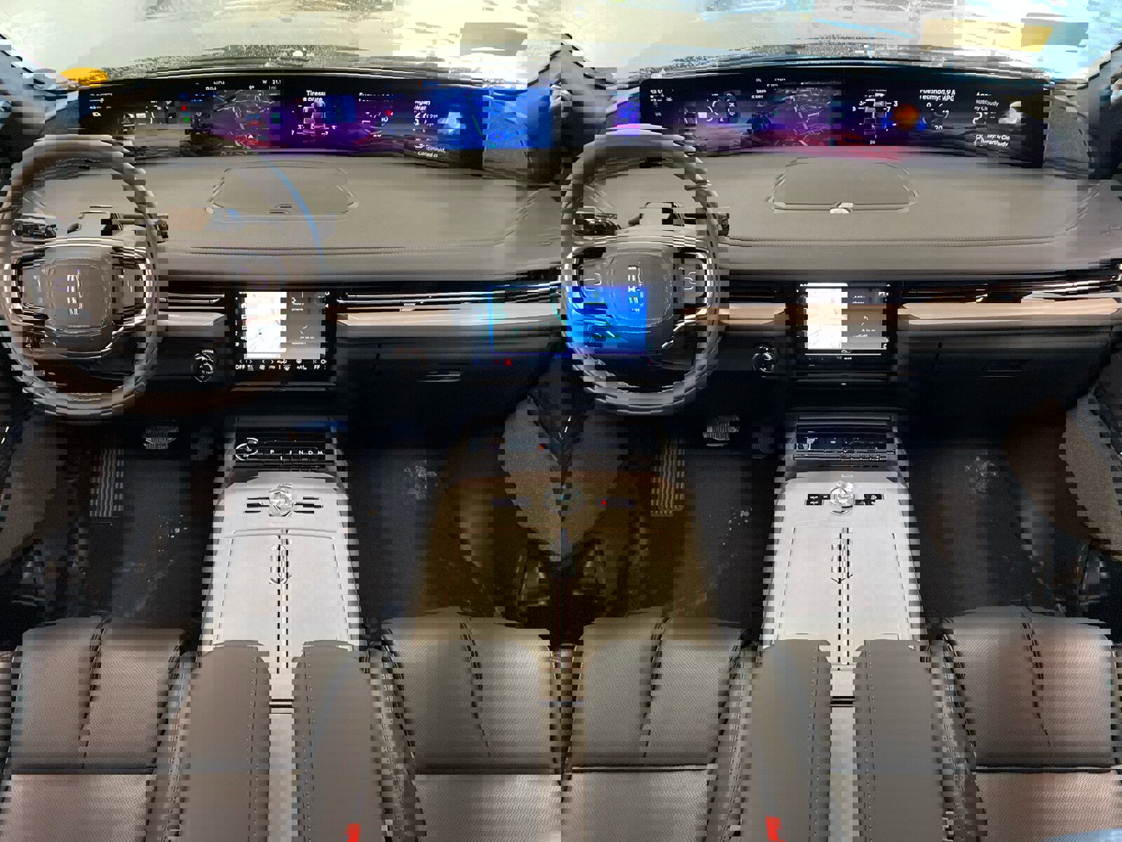 New 2026 Lincoln Navigator Reserve w/ Jet Appearance Package image 14