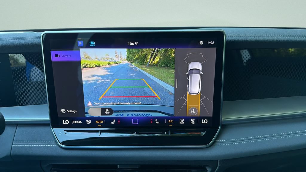 New 2026 Volkswagen Tiguan SE R-Line FWD image 27