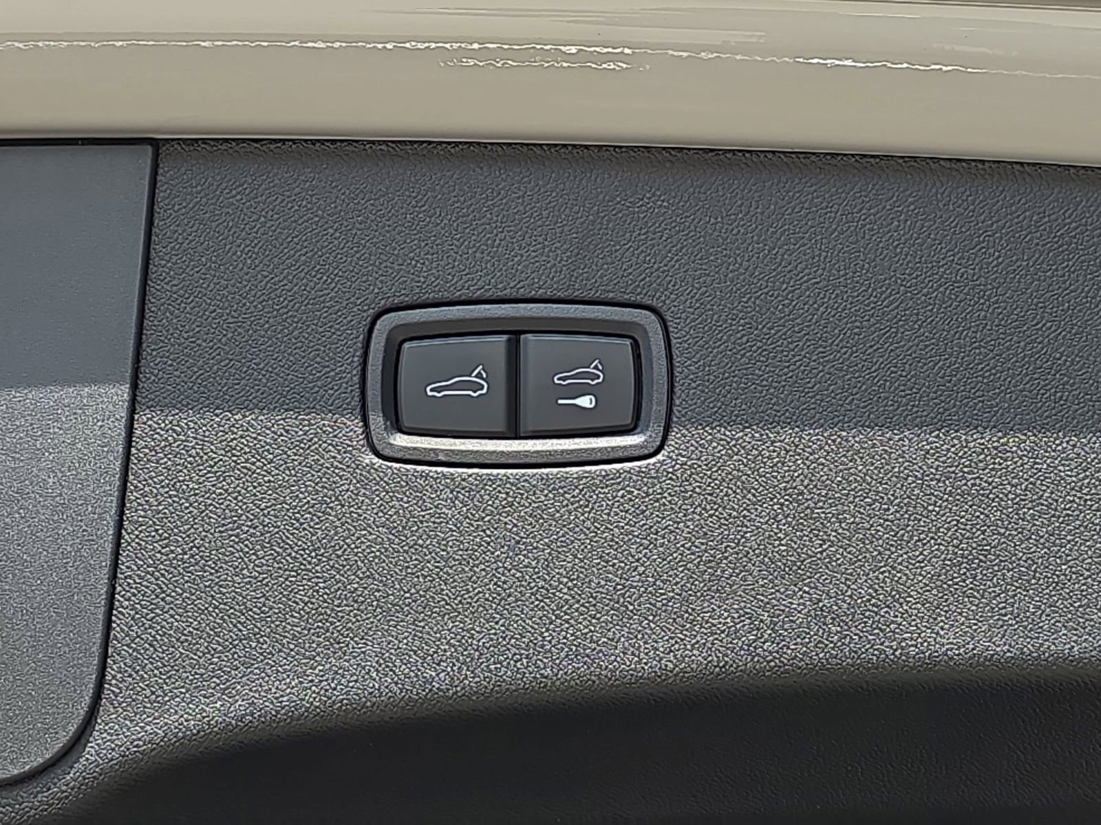 New 2026 Porsche Cayenne S AWD/4WD image 25