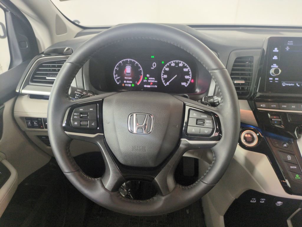 Certified 2025 Honda Odyssey Touring image 18