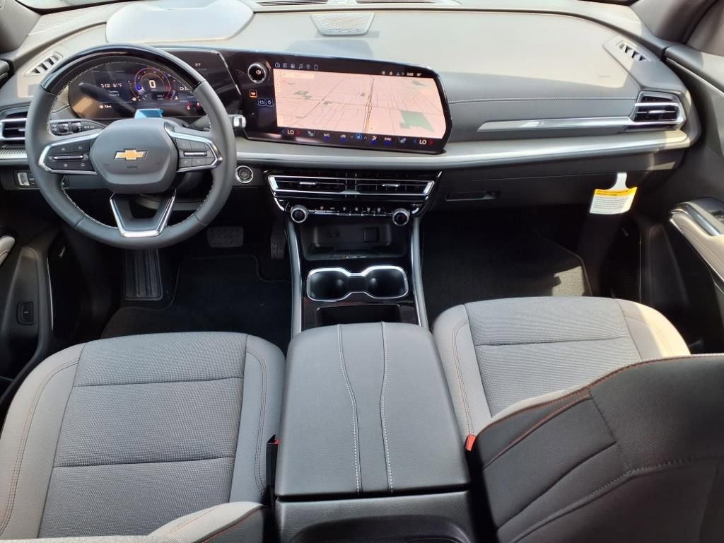 New 2026 Chevrolet Traverse LT w/ Enhanced Driving Package image 8