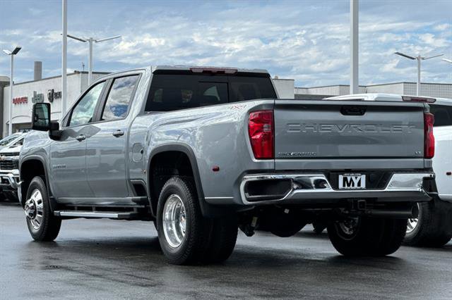 New 2026 Chevrolet Silverado 3500 LT w/ All Star Edition image 6