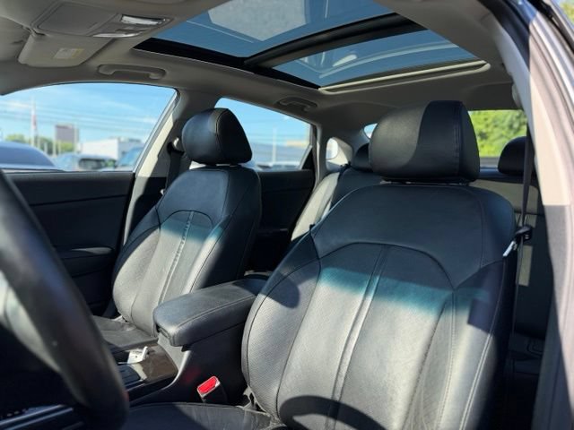 Used 2018 Kia Optima EX w/ Premium Package FWD image 15