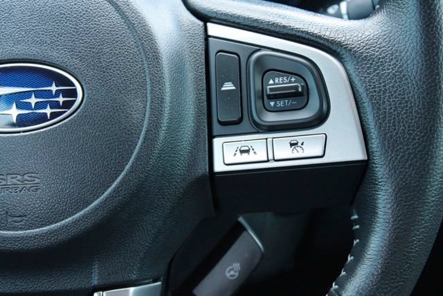 Used 2017 Subaru Forester 2.5i Touring AWD/4WD image 20