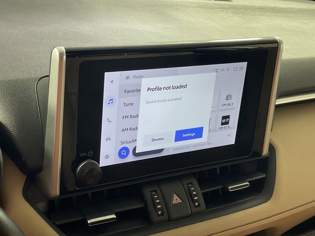 Used 2023 Toyota RAV4 XLE Premium image 16