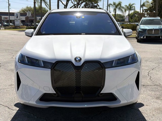 New 2026 BMW iX xDrive45 image 8